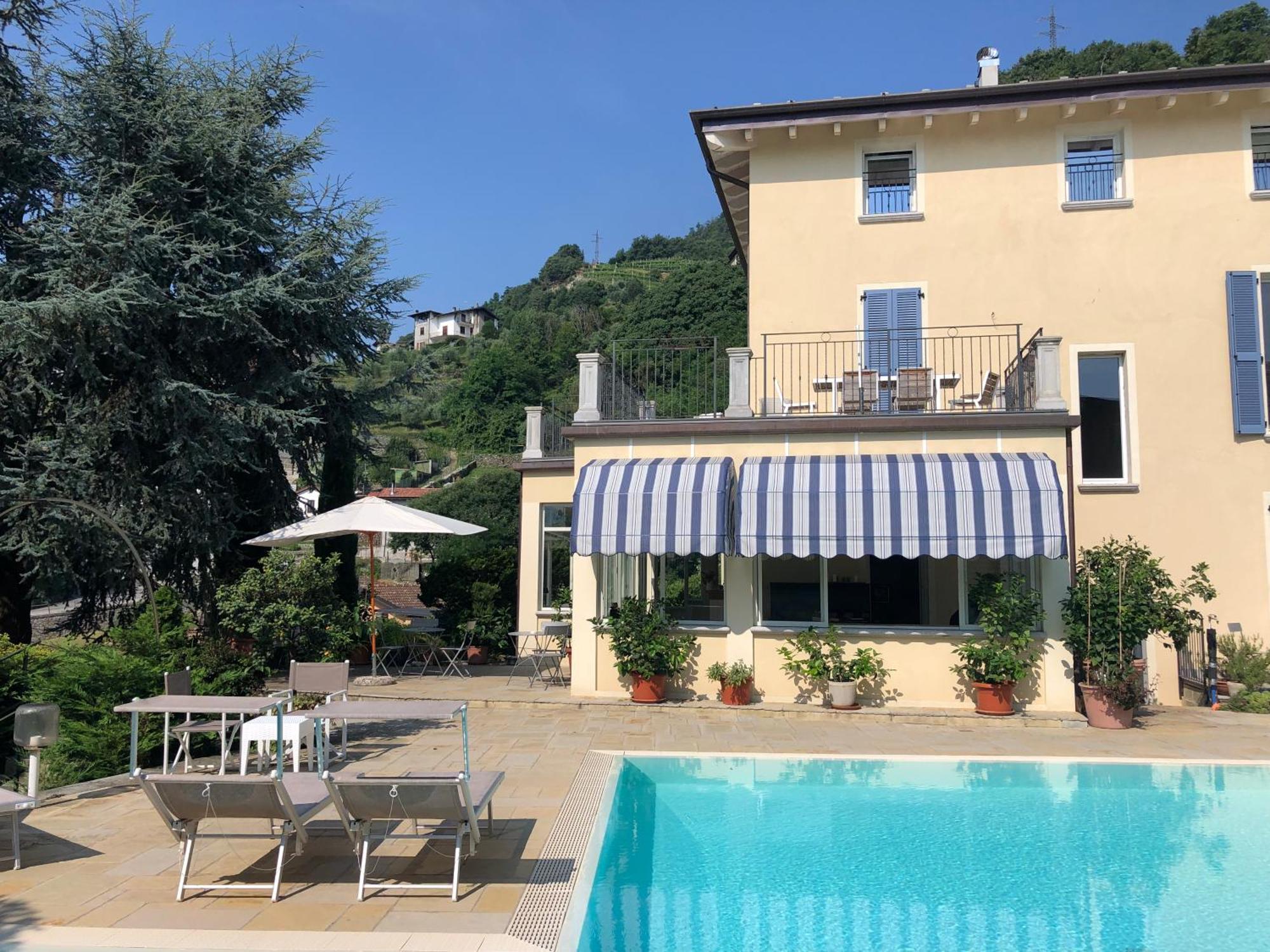 Eden Jacuzzi Pool Oda ve Kahvaltı *